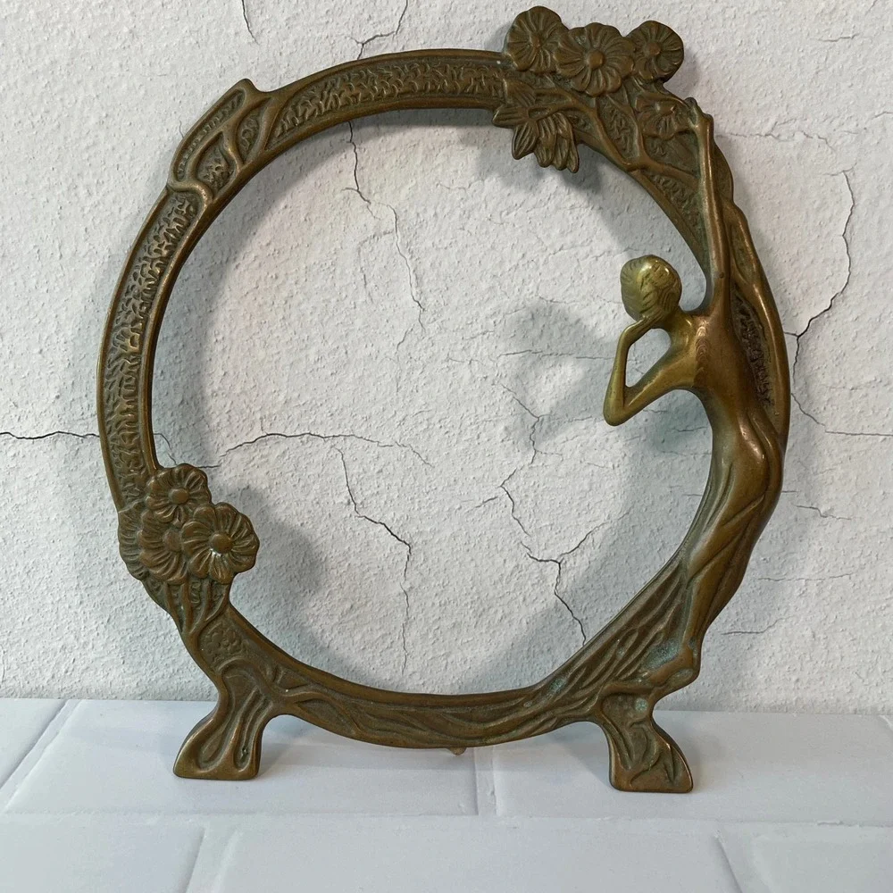 Andrea by Sadek Vintage Brass Art Nouveau Lady Floral Round Picture Frame 10in